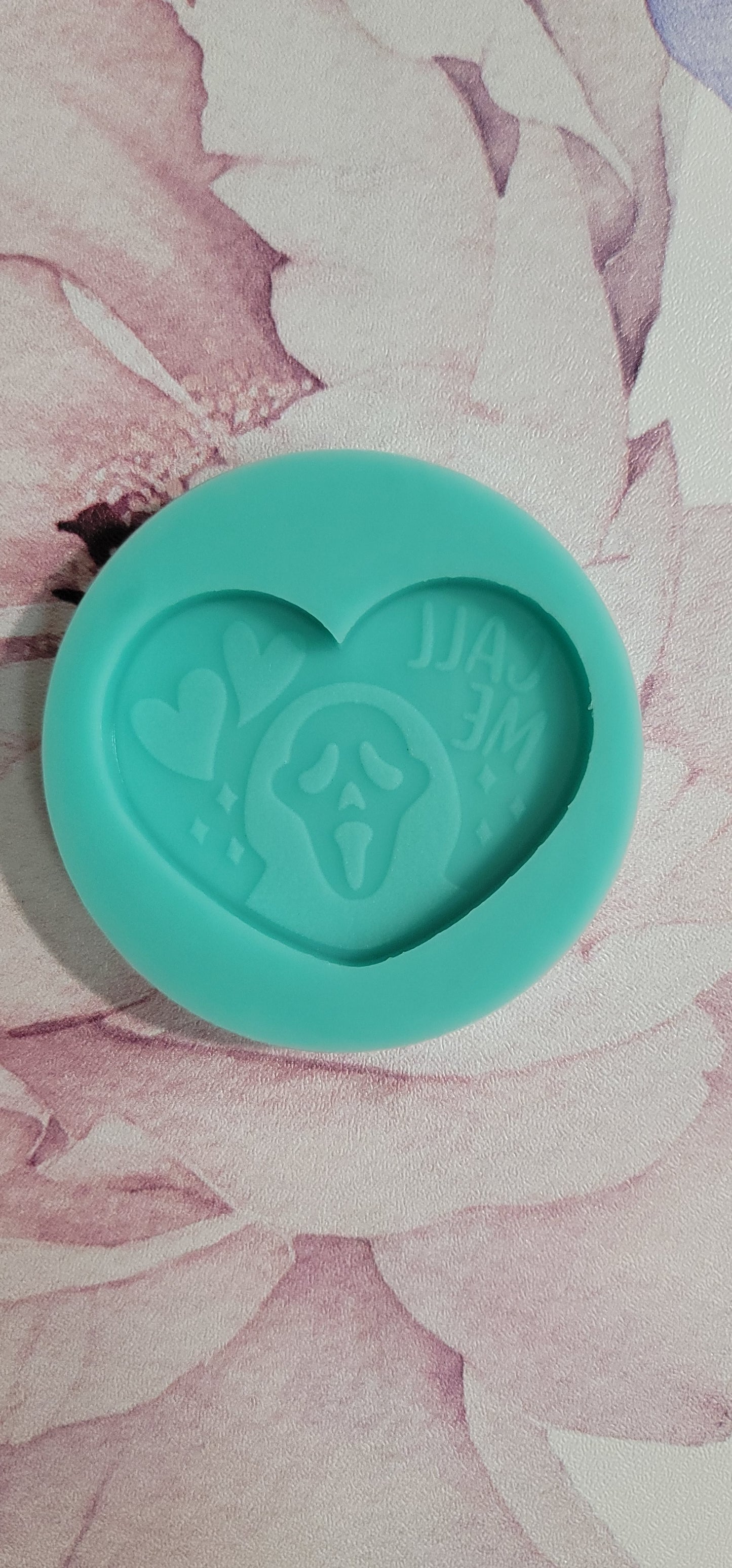 Cute Kawaii Ghostface Keychain Mold