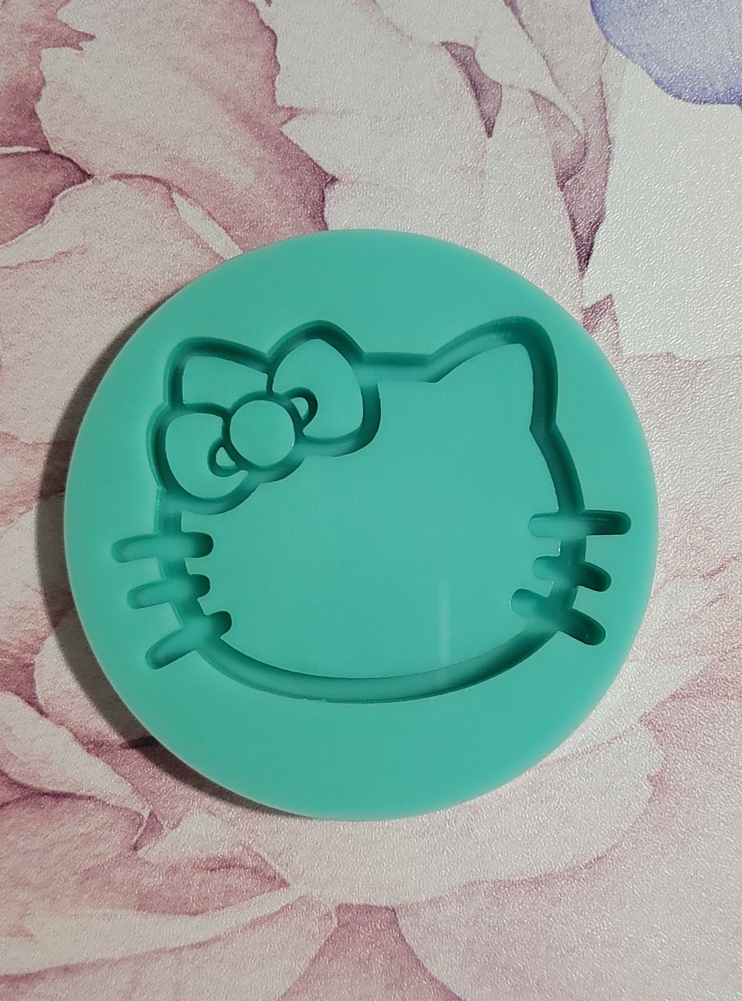 Kitty Shaker Mold