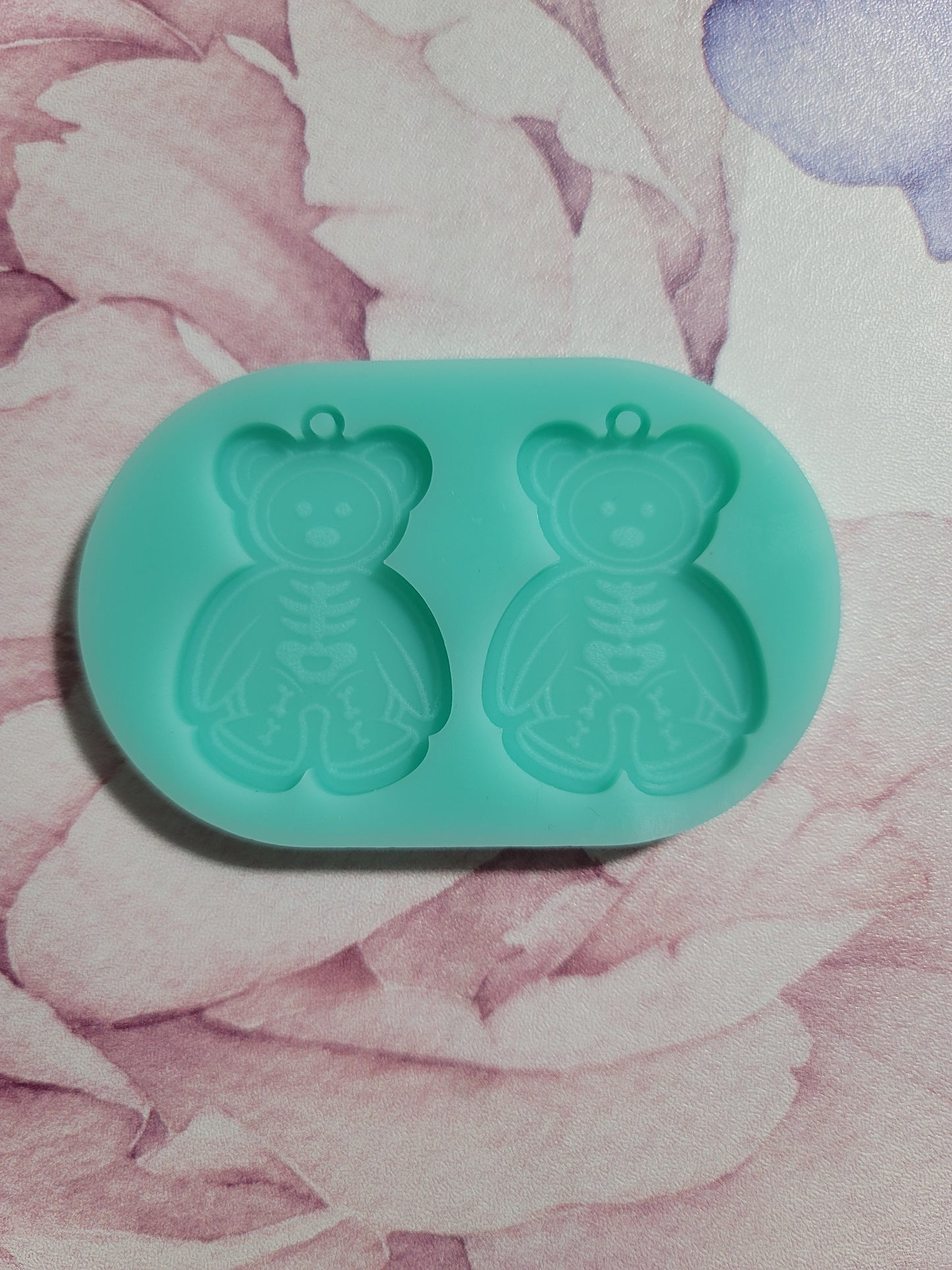 Skeleton Teddy Earrings Mold