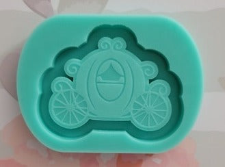 Pumpkin Carriage Shaker Keychain Mold